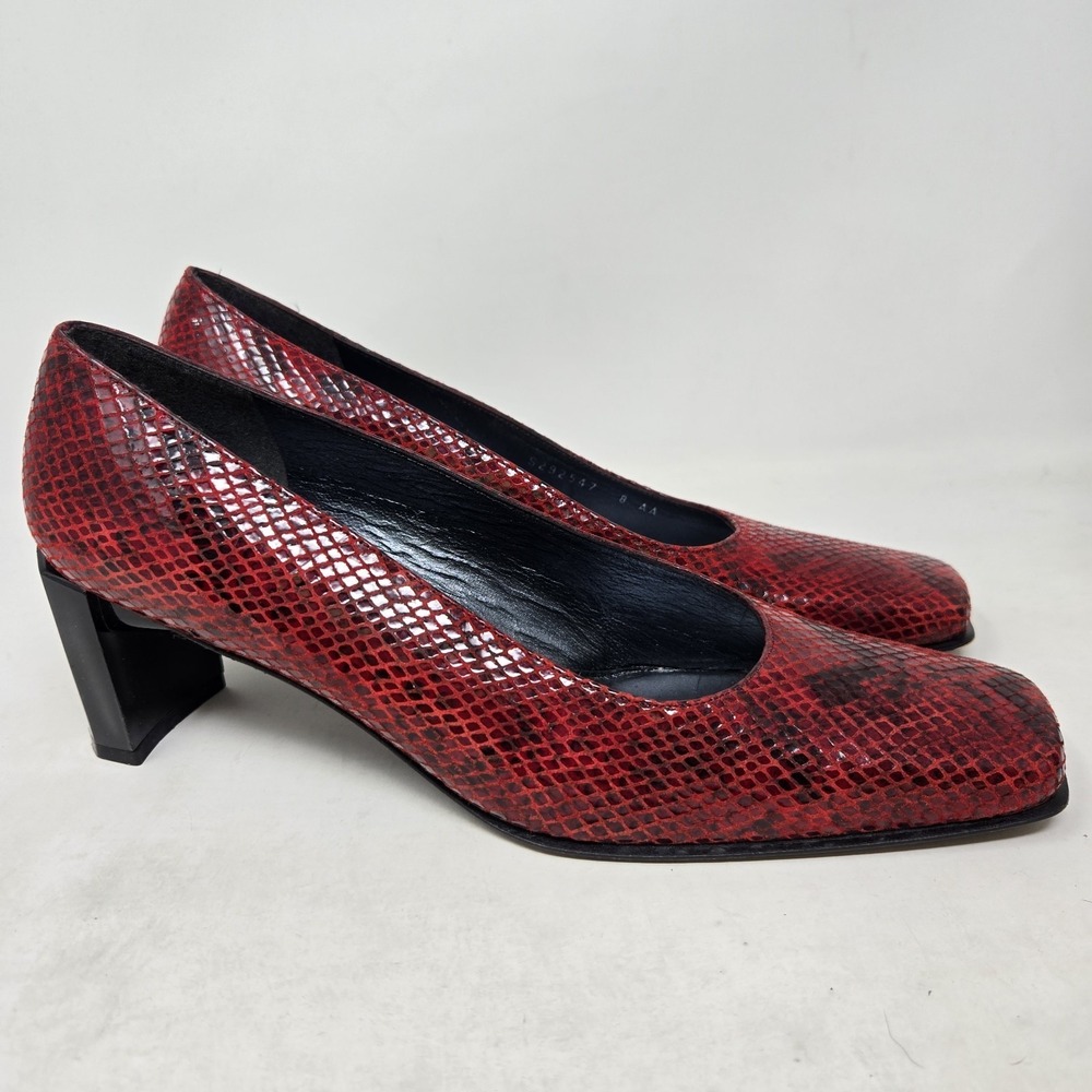 STUART‎ WEITZMAN Vintage Snakeskin Red And Black Block Heel Square Toe Size 8AA